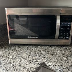 Emerson Microwave 