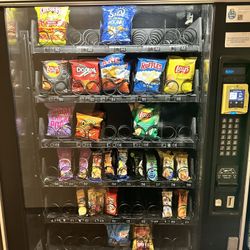 Snack Machine Crane National 168 & Drink Machine Old Nixie 