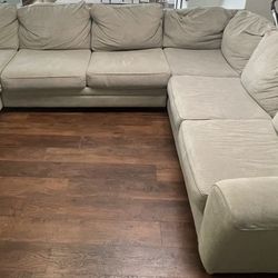 Sam outlet levitz couches
