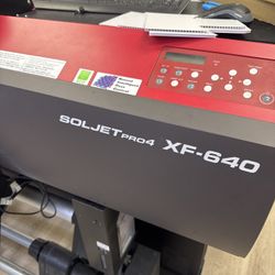 Roland SolJet Pro 4 XF-640 – 64” Eco-Solvent Printer