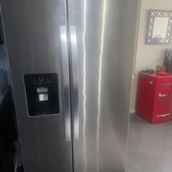 Fridge and freezer