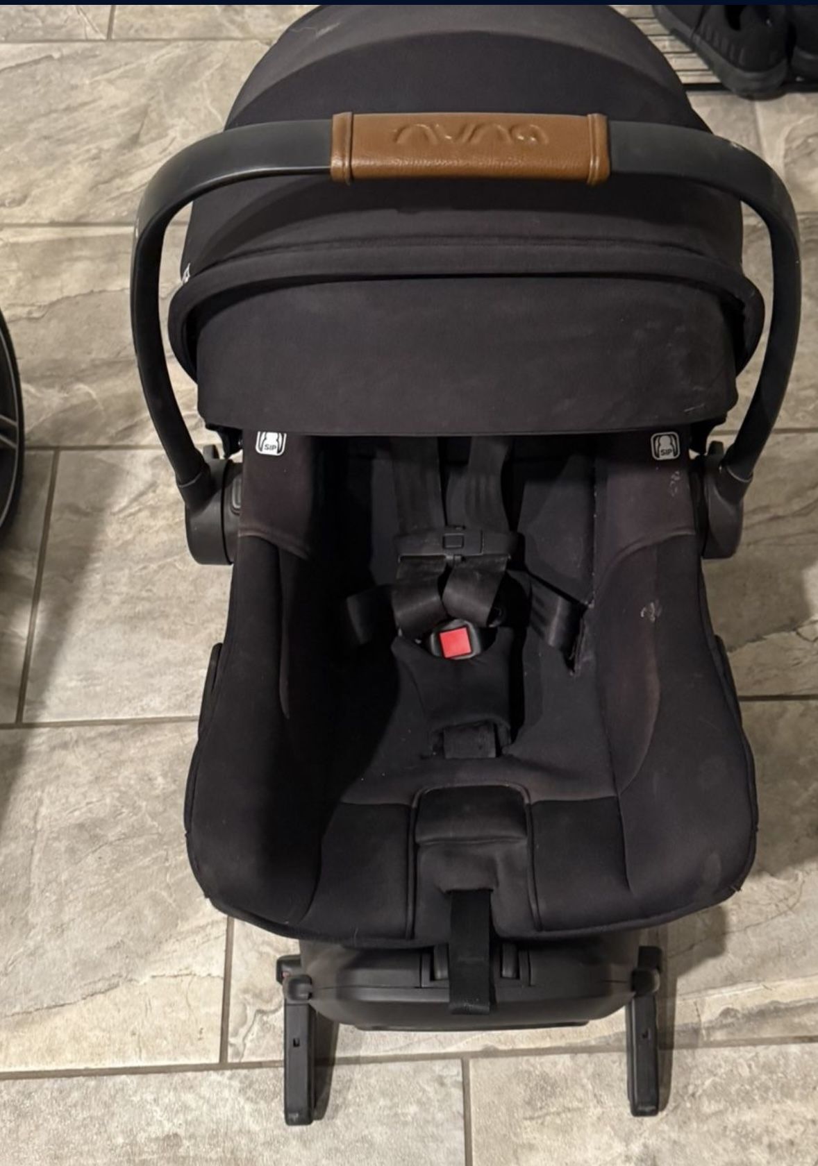 Nuna Car seat
