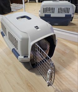Cayman Clipper 3 Medium Pet Carrier