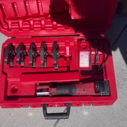 Milwaukee M18  2922-20 Pro Press 