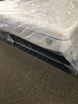 MEMORY FOAM MATTRESSES