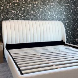 King Bedframe And Mattress 