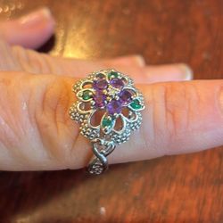 Sterling silver amythyst and emerald ring sz 8