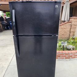 Kenmore Refrigerator 21cu Ft 33x31x66👍👌3 MONTHS WARRANTY 