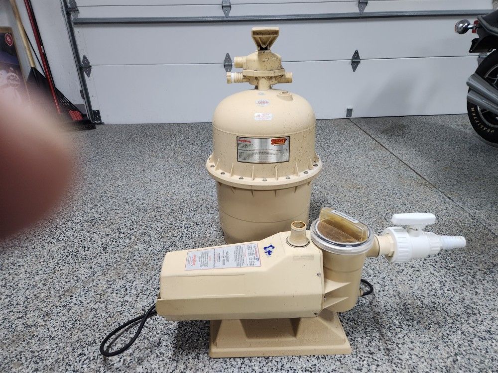 Pool Pump Sand Filter and Light Plus Feeder
