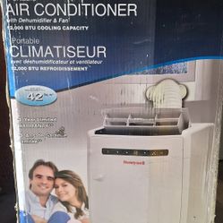 Honeywell Portable AC Unit With Dehumidifier And Fan