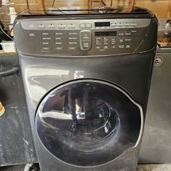 Smart Washer with FlexWash™ in Black Stainless Steel