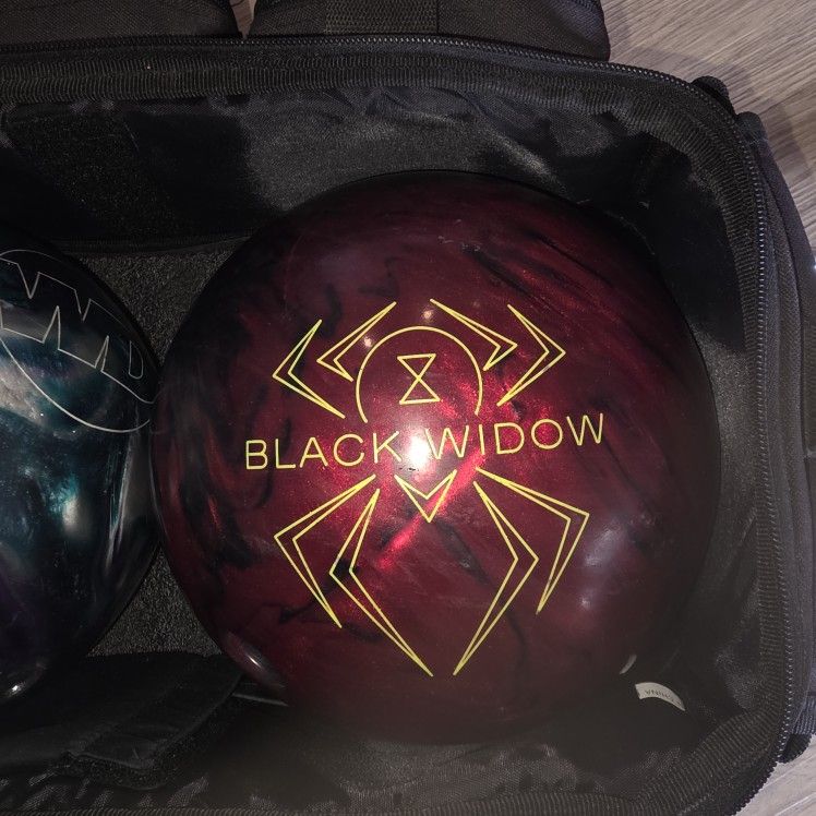 Black widow 2.0 Red bowling ball