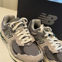 New Balance Protection Pack Sneakers – New – Size 6.5 (EU 37.5)