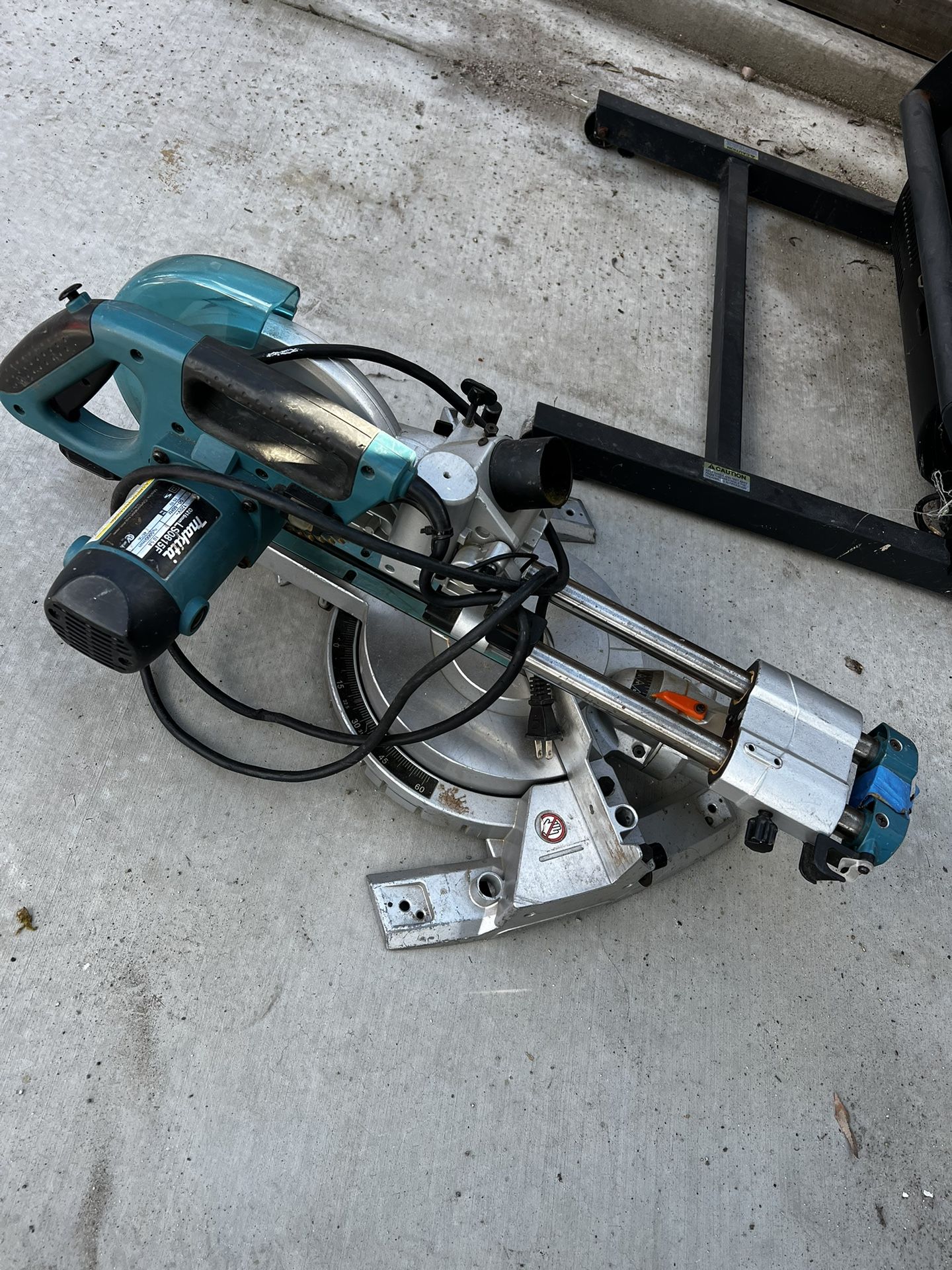 Makita Miter Saw 8.5”