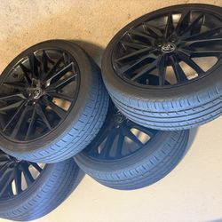 2019 Toyota Rim +tire  