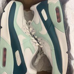 Women’s air Max 90 