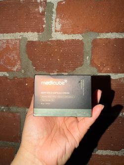 Medicube deep vita c capsule cream