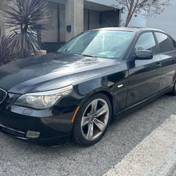 2010 BMW 528i