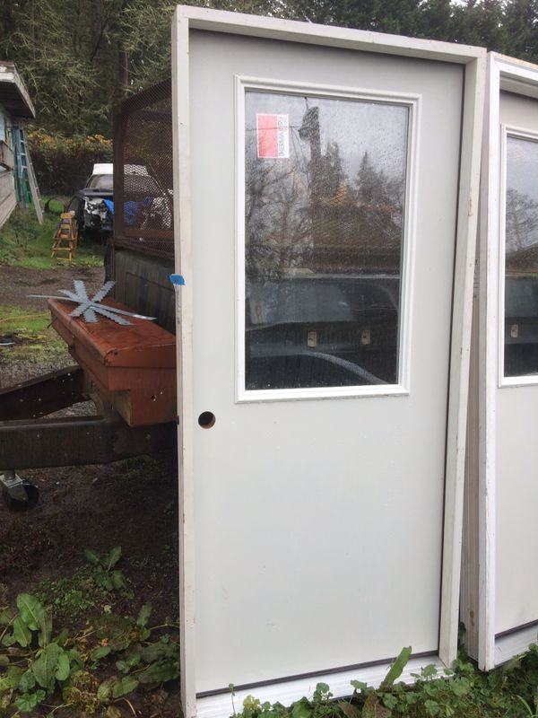 Right Hand Swing Exterior Door for Sale in Vancouver, WA Right Hand Swing Exterior Door for Sale in Vancouver, WA