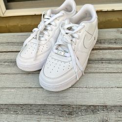 Nike Air Force 1 Low