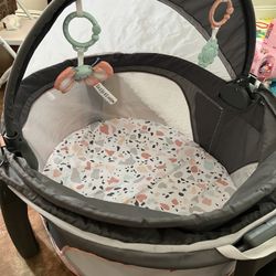 Baby On The Go Play Pen