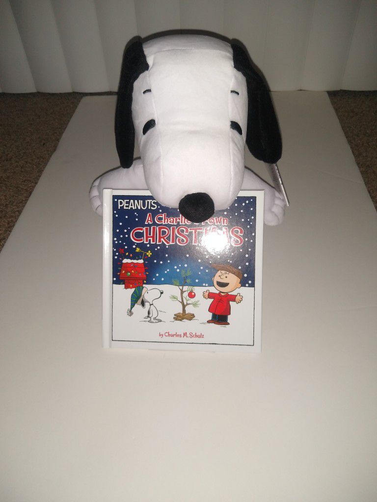 Snoopy With A Charlie Brown Christmas Book