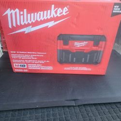 MILWAUKEE M18 18-VOLT 2-GAL. LITHIUM-ION CORDLESS WET-DRY VACUUM ( TOOL ONLY  ) 