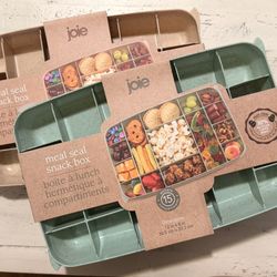 Joie Meal Seal Snack Box 