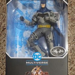 MCFARLANE TOYS DC MULTIVERSE BATMAN ("THE FLASH") PLATINUM EDITION ACTION FIGURE