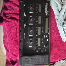 Zoom G5n pedalboard