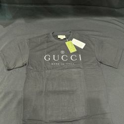 Gucci Mens T-Shirt  
Size LARGE ✅ Fit