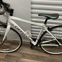 Cannondale Synapse Claris 8 Womens Racing Road Bike 2015 