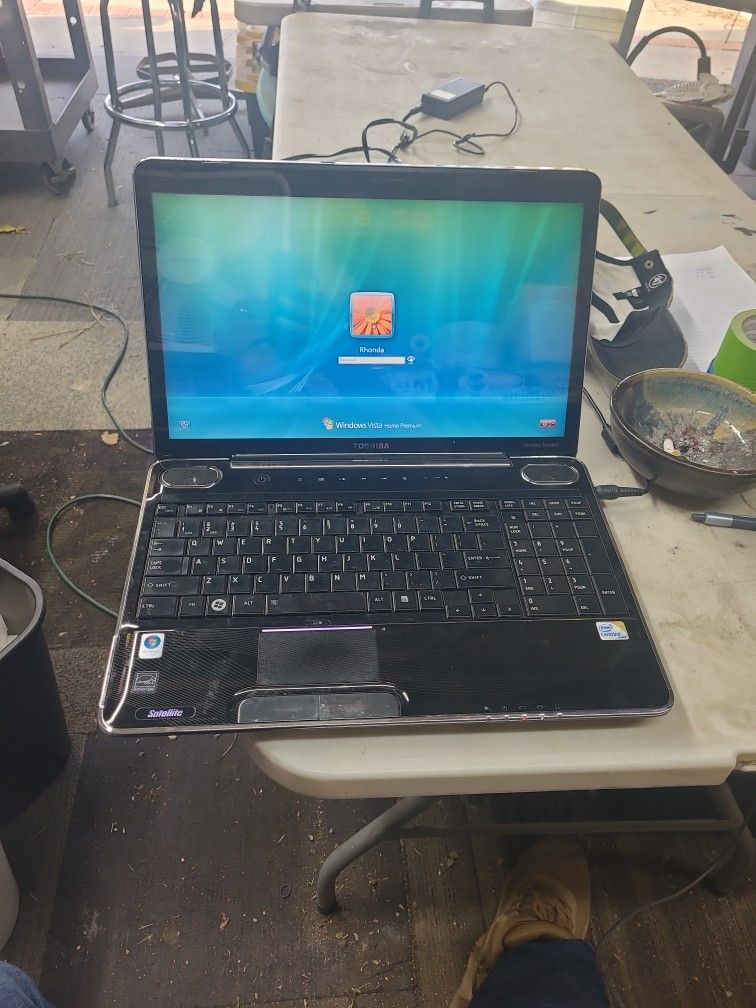 Toshiba Harman/Karon Laptop