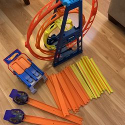 Hot Wheels Tracks