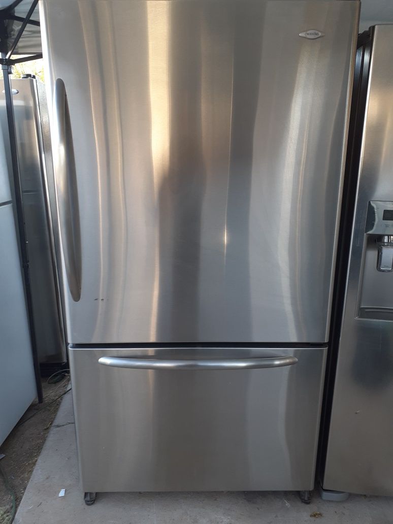 Maytag fridge stainless steel