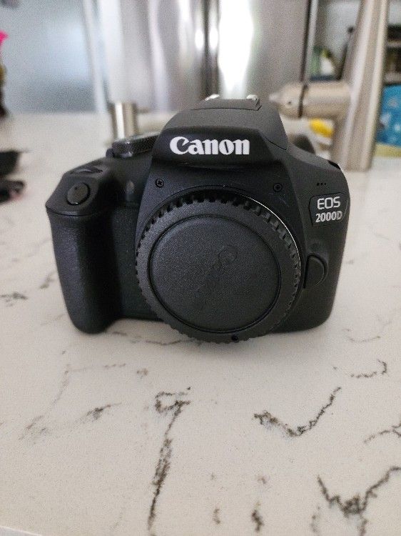 Canon EOS 2000D / Rebel T7 DSLR Camera

