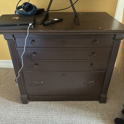 Dark Brown Nightstand (NEED GONE)