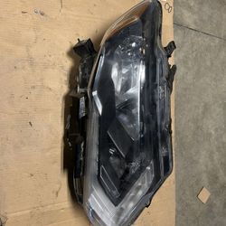 Right Headlight Passenger Side Halogen Headlamp Fits for Nissan Rogue 2014-2016 OEM