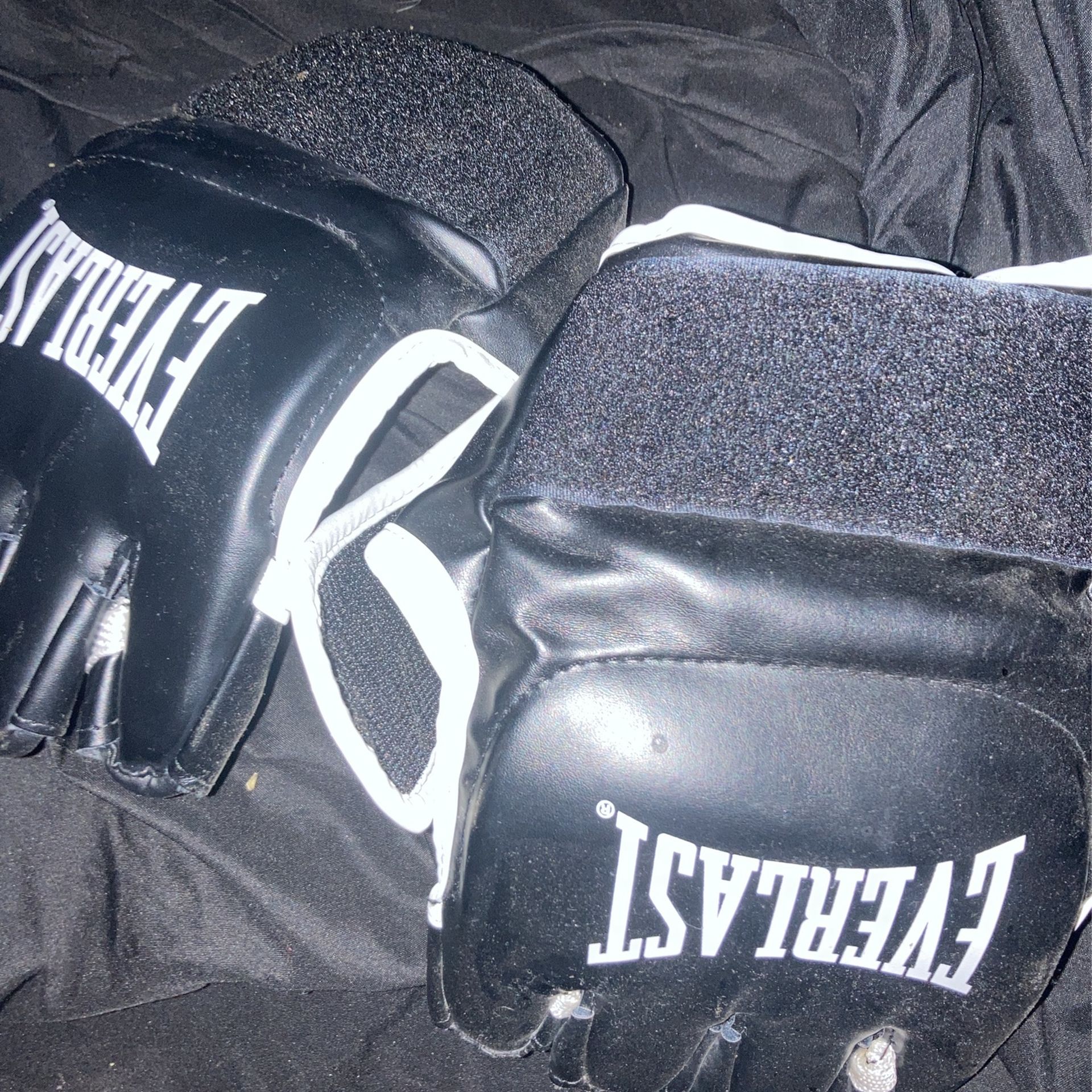 MMA Boxing Gloves 🧤
