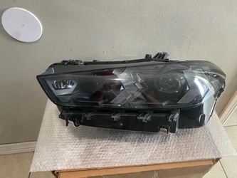 2024-2025 BMW X5 left headlight