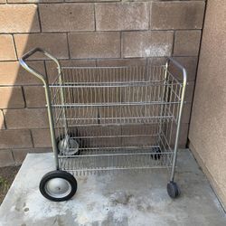 $50 Carrito De Metal