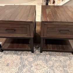 2 End Tables