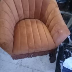 Swivel Chair 