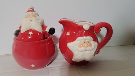 Santa Creamer and Sugar Set