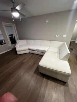 FLYNNDALE 3 piece sectional from Ashley’s