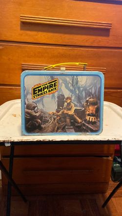 Vintage lunchpail Vintage lunchpail