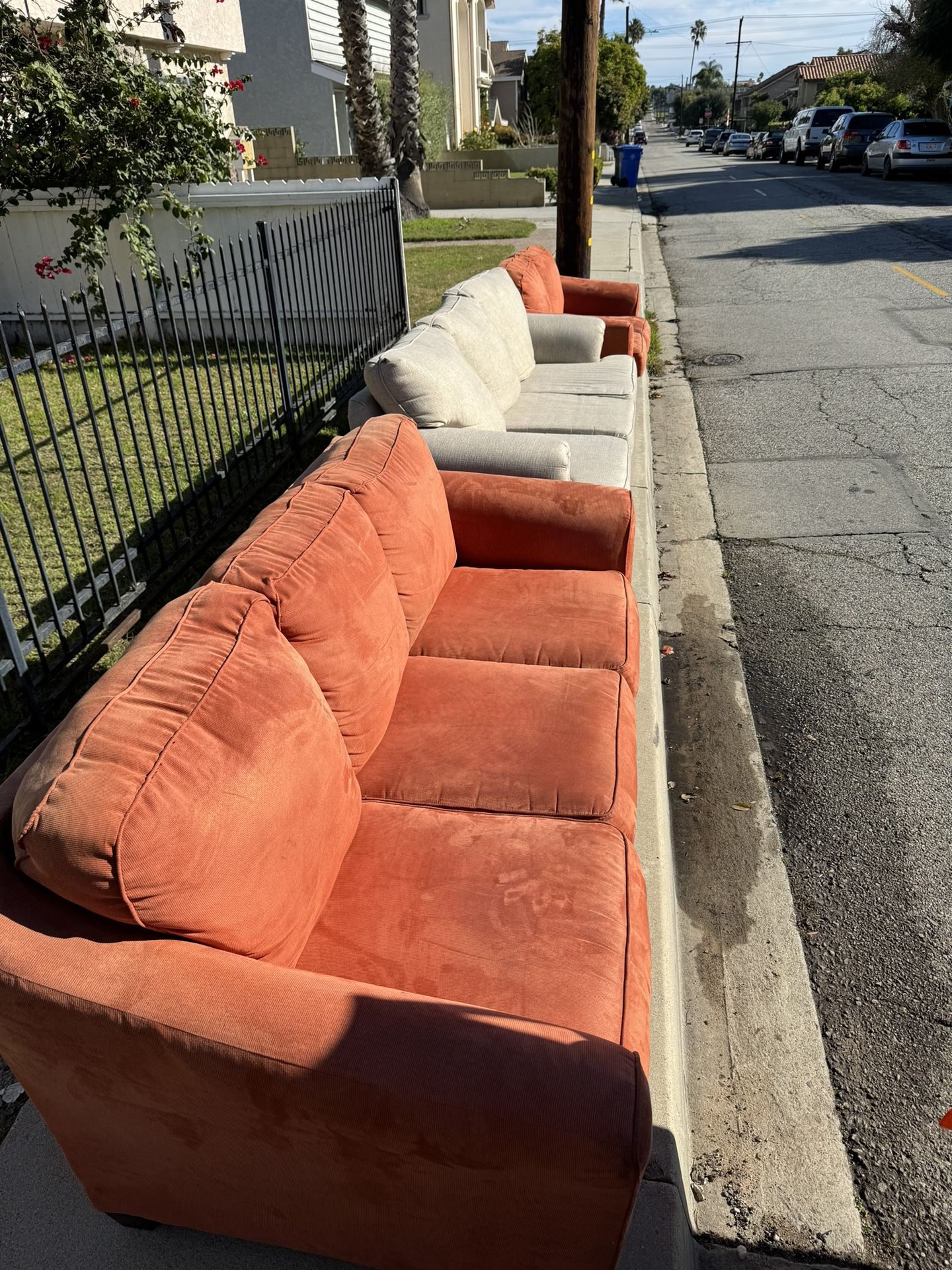 Free Couches for Sale in Redondo Beach CA OfferUp Free Couches for Sale in Redondo Beach CA OfferUp