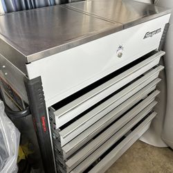 snap  on Roll Cart Tool Box 