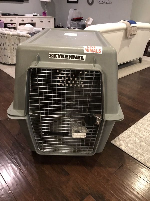 Giant airline compliant dog kennel