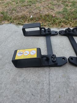 Iron Forkilift Pockets Adapters